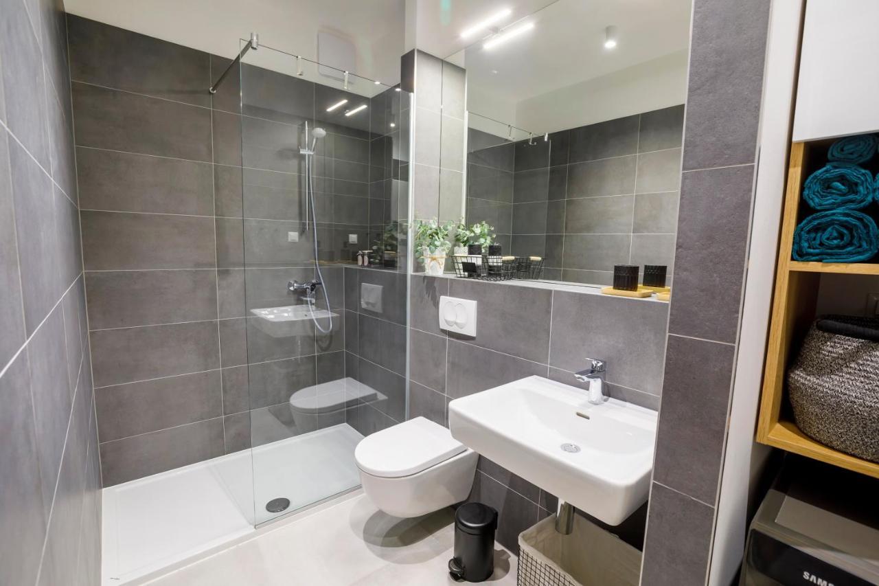 Osiris Luxury Apartment Спліт Екстер'єр фото