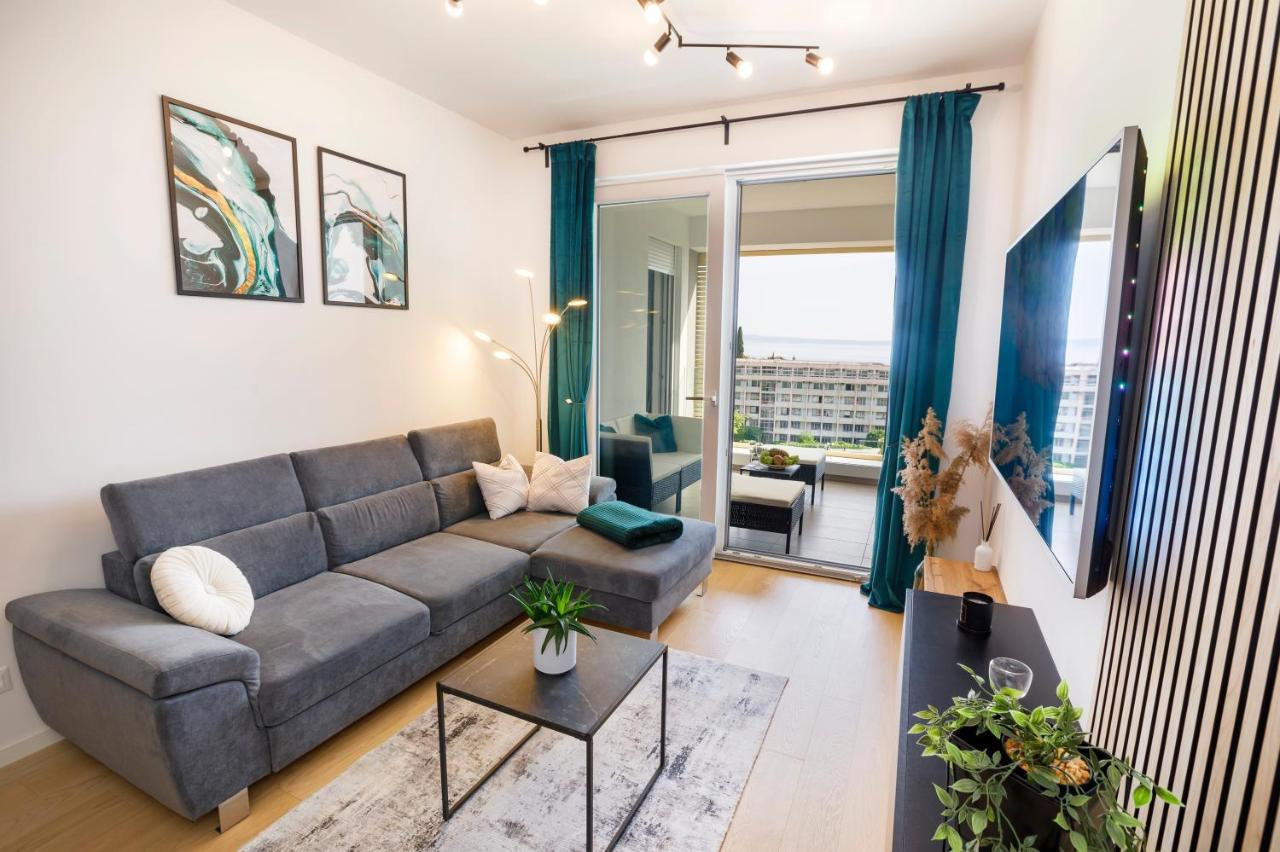 Osiris Luxury Apartment Спліт Екстер'єр фото